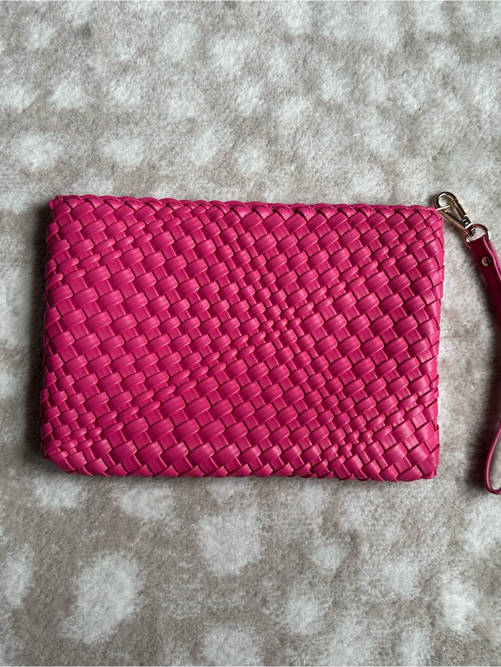 Shiraleah Woven Wristlet Clutch - Fuchsia Pink